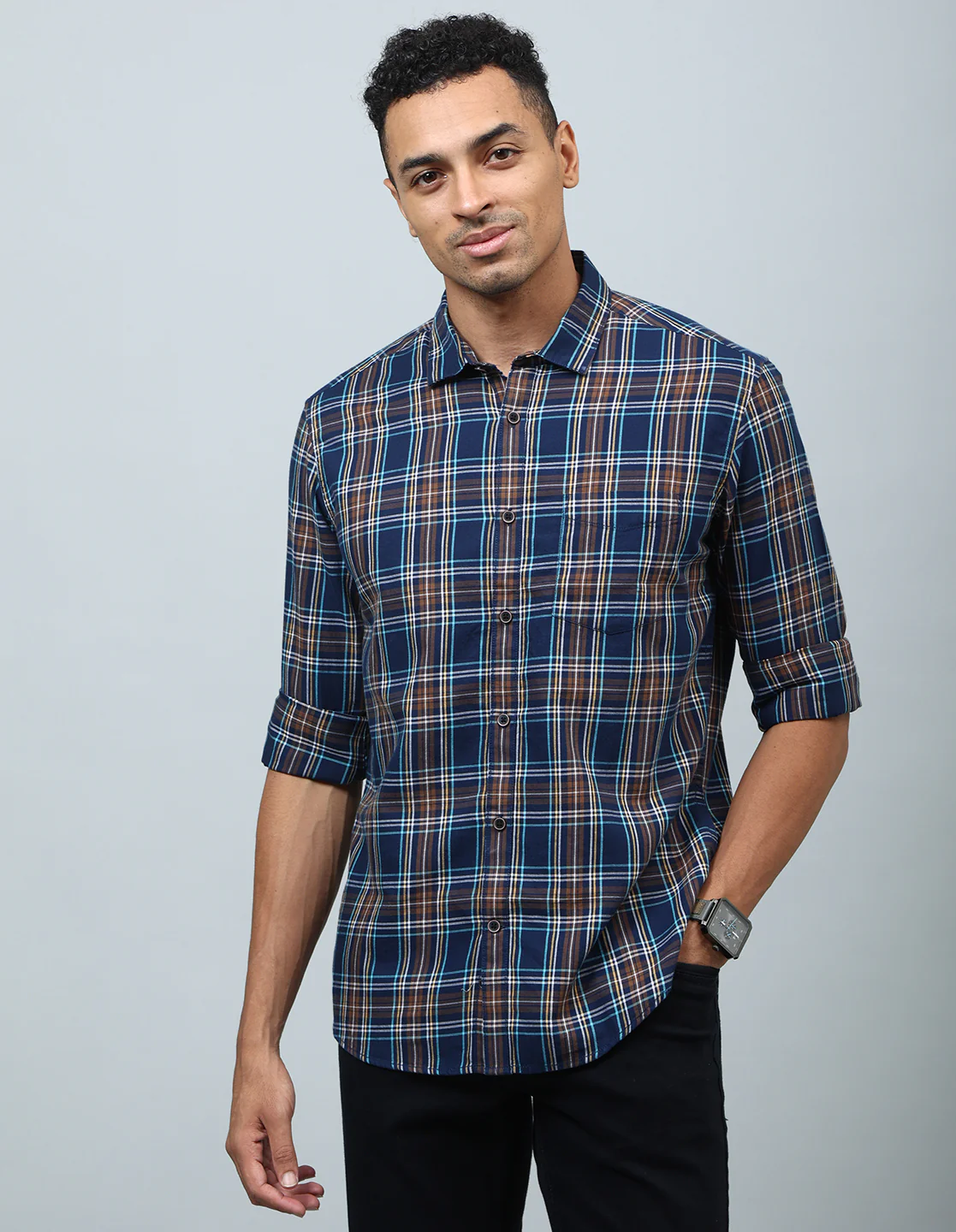 Men Navy Blue and Brown Checked Casual Shirt - Image 2