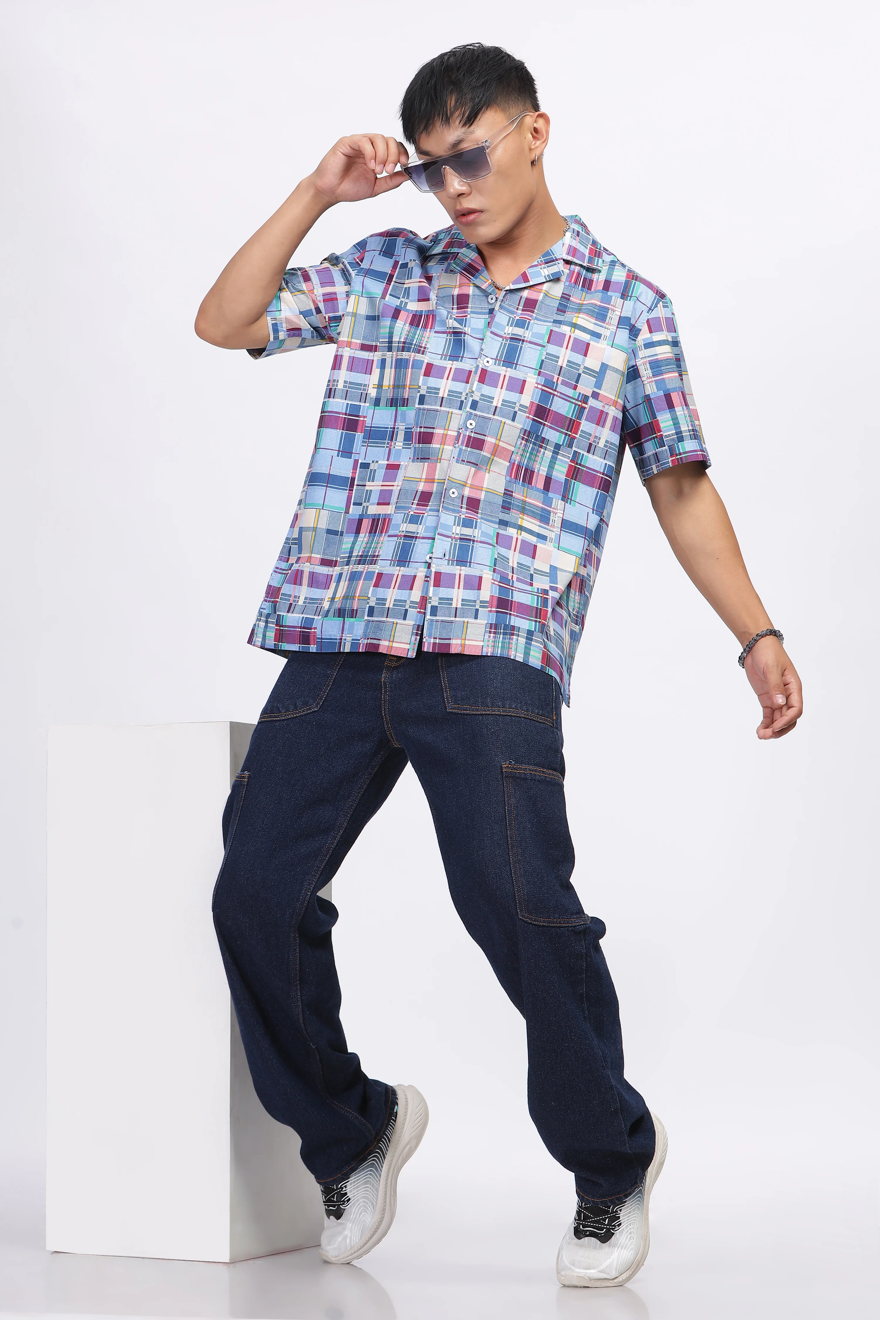 Uri Cuban Collar Patch Work Half Sleeve Casual Shirt - Image 5