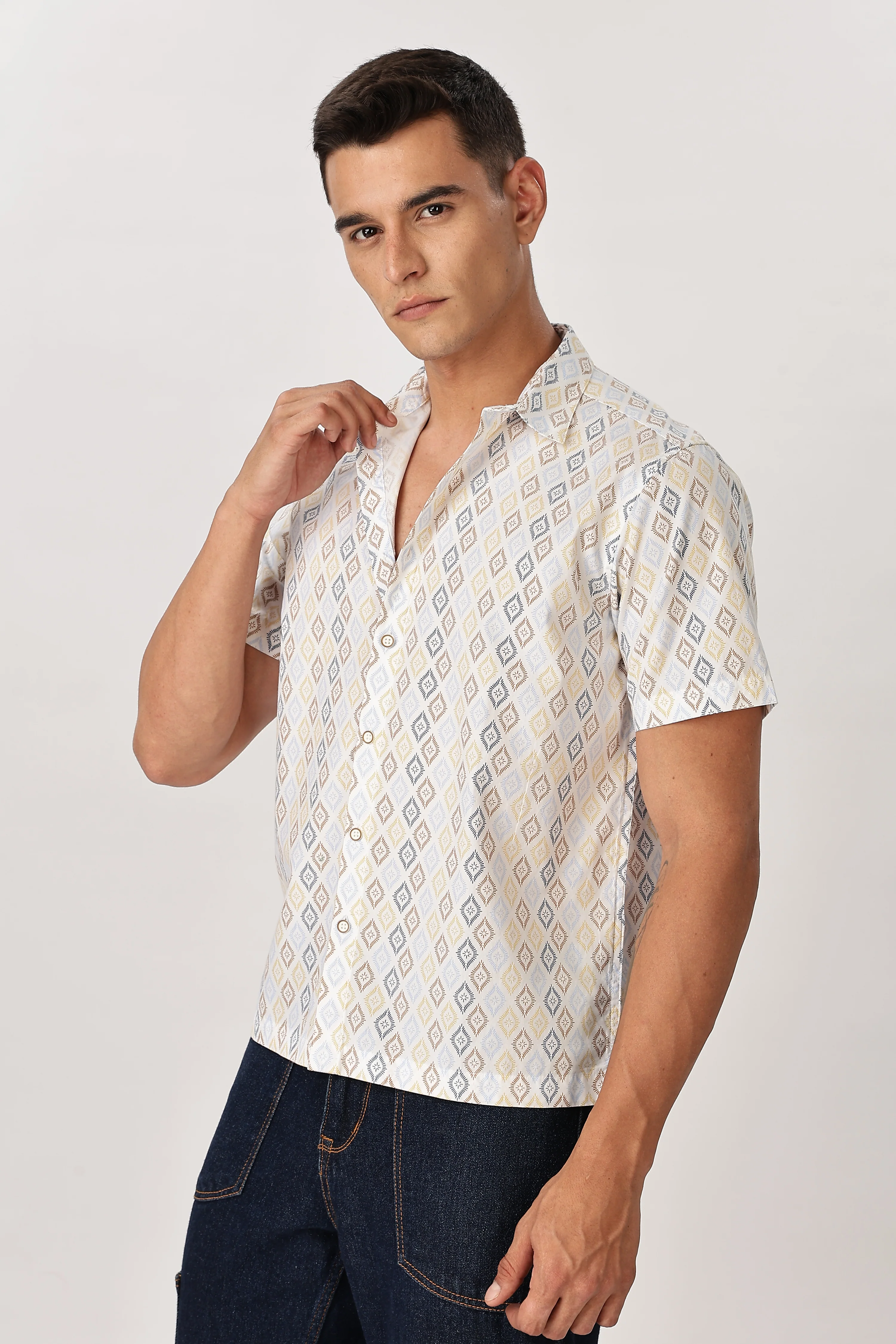 Uri Geometric Print Box Fit Shirt - Image 3