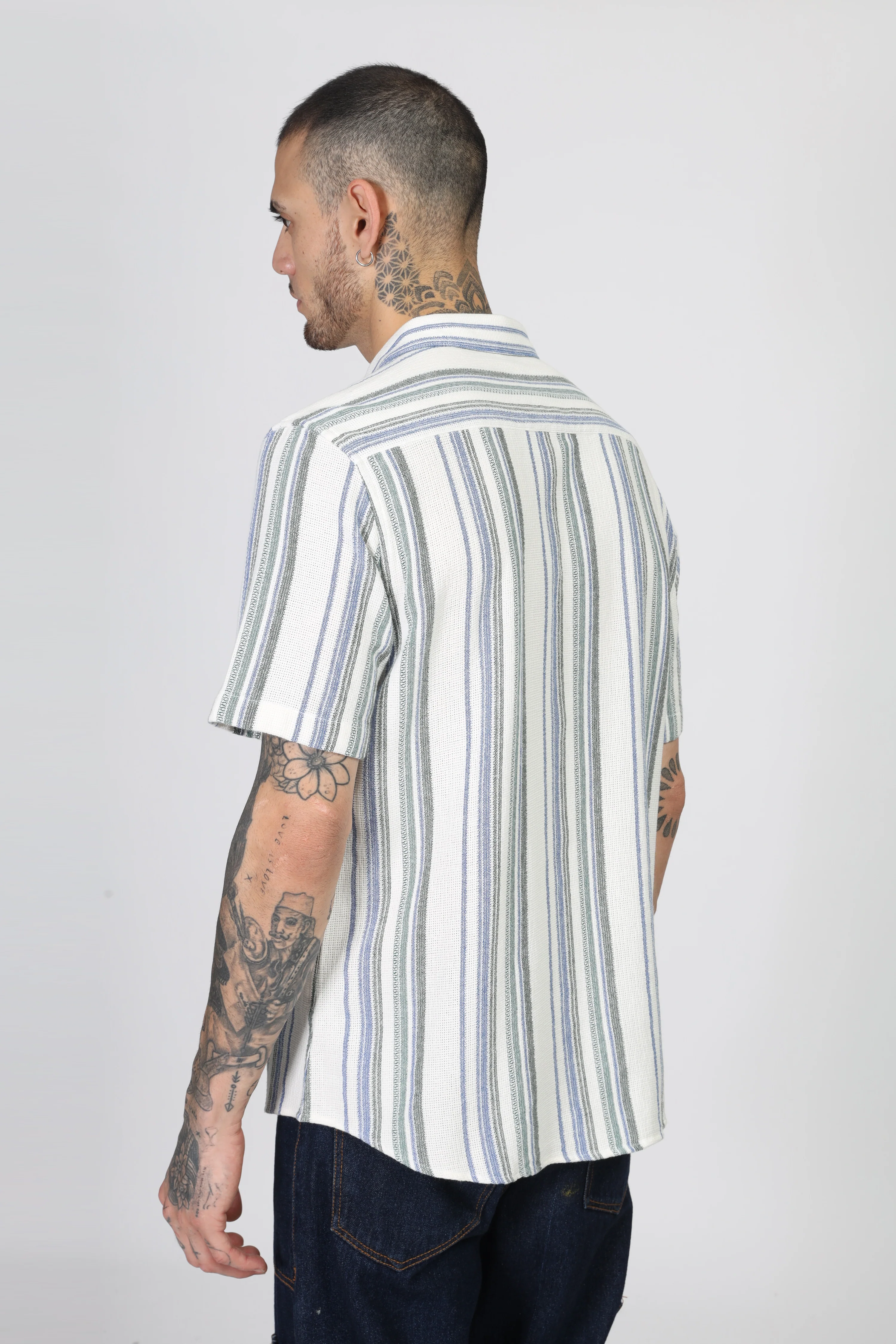 Uri Multicolor Matte Weave Half Sleeve Shirt - Image 5