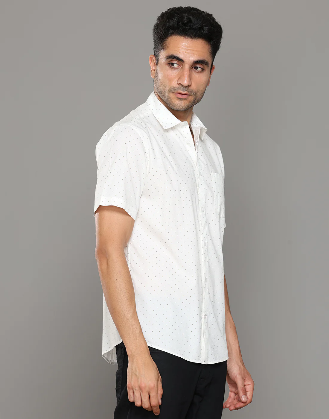 Uri White Printed Short Sleeves Shirt - Image 3